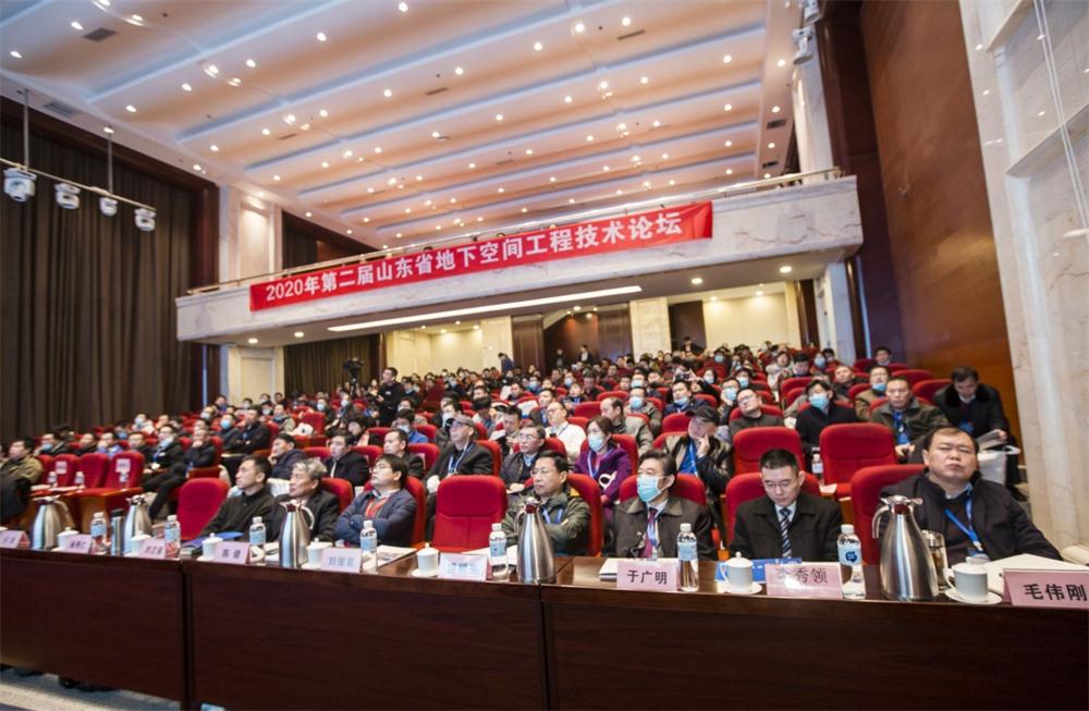 2-20120G10331514.JPG